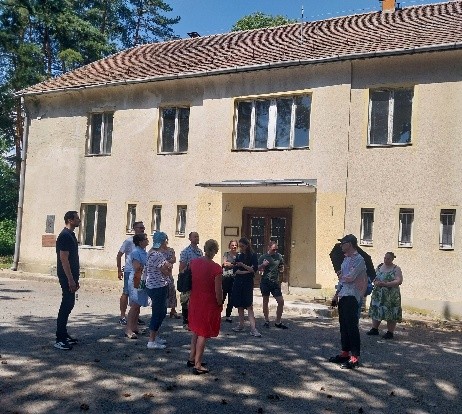Huzella emlékház
